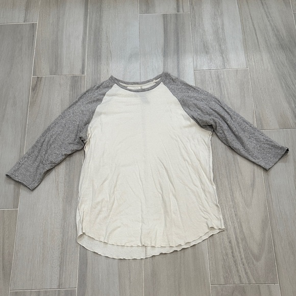 rag & bone Other - Rag & Bone Men’s Large Gray and Cream Baseball Style 3/4 Sleeve Tee